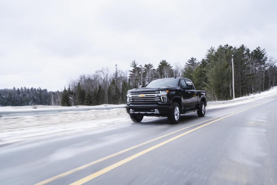  Chevrolet Silverado 2500HD High Country Crew Cab 2019 года  (фото 19 из 22)